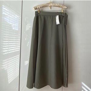 NWT Olive Belted Pleated Wrap Midi A Line Skirt M